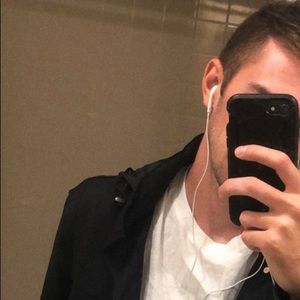 Meet your Posher, Garrett